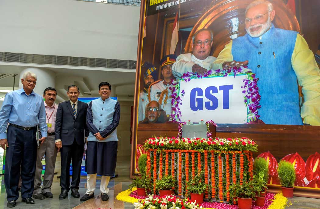 hindi news 02 july GST complete one year