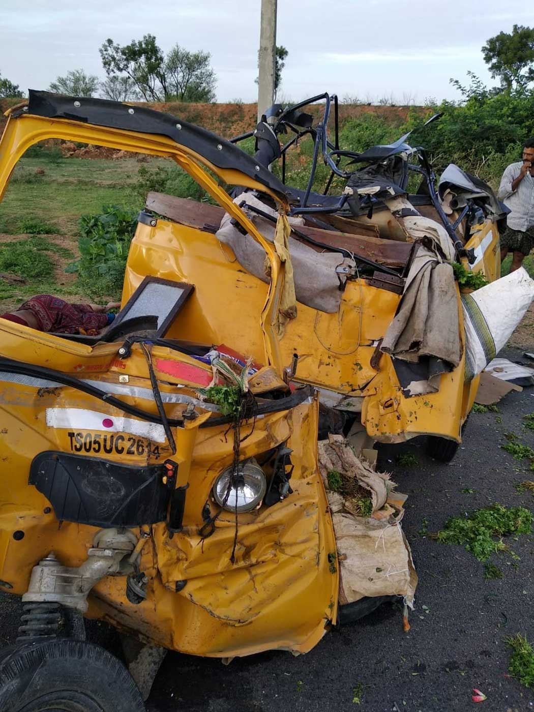 hindi news 26 june telangana news road accident 7 dead